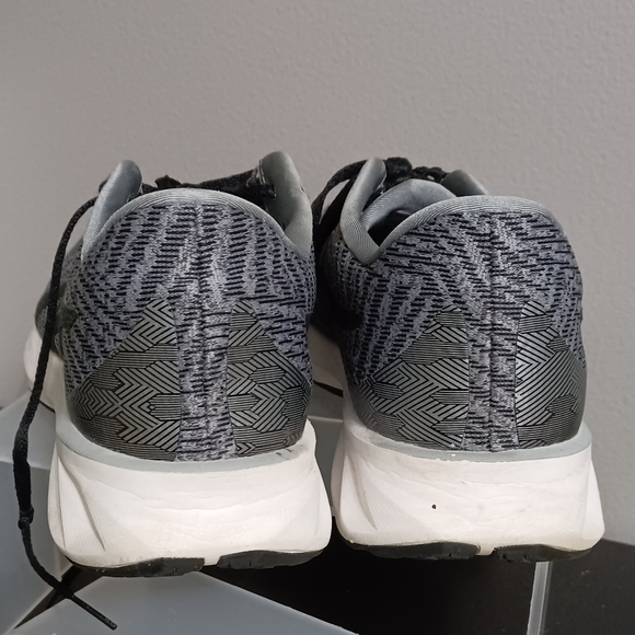 Asics Roadblast Running Shoe Size 10 sheet  rock black - Picture 6 of 10